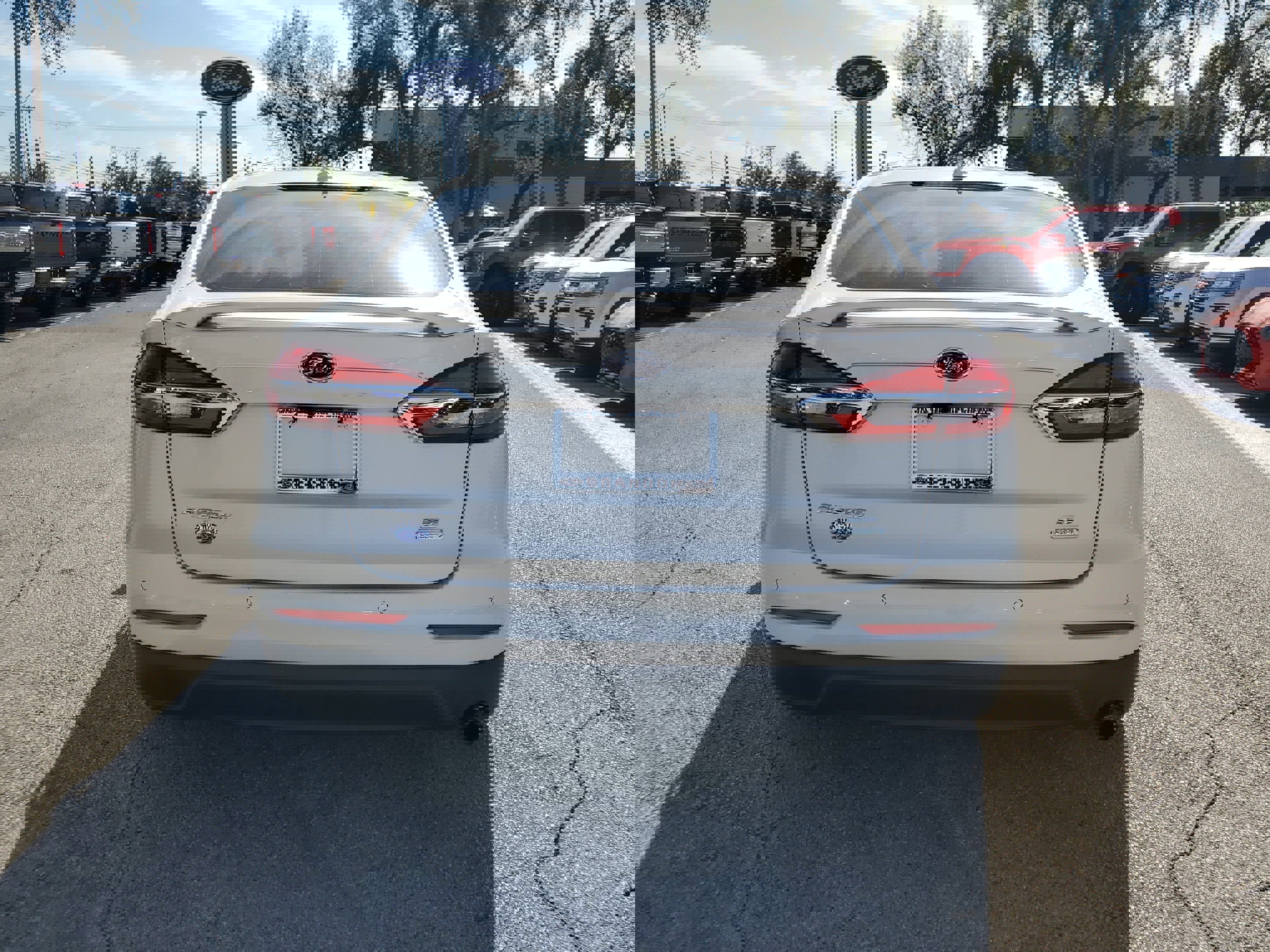 Used 2019 Ford Fusion SE w/ Equipment Group 151A image 8