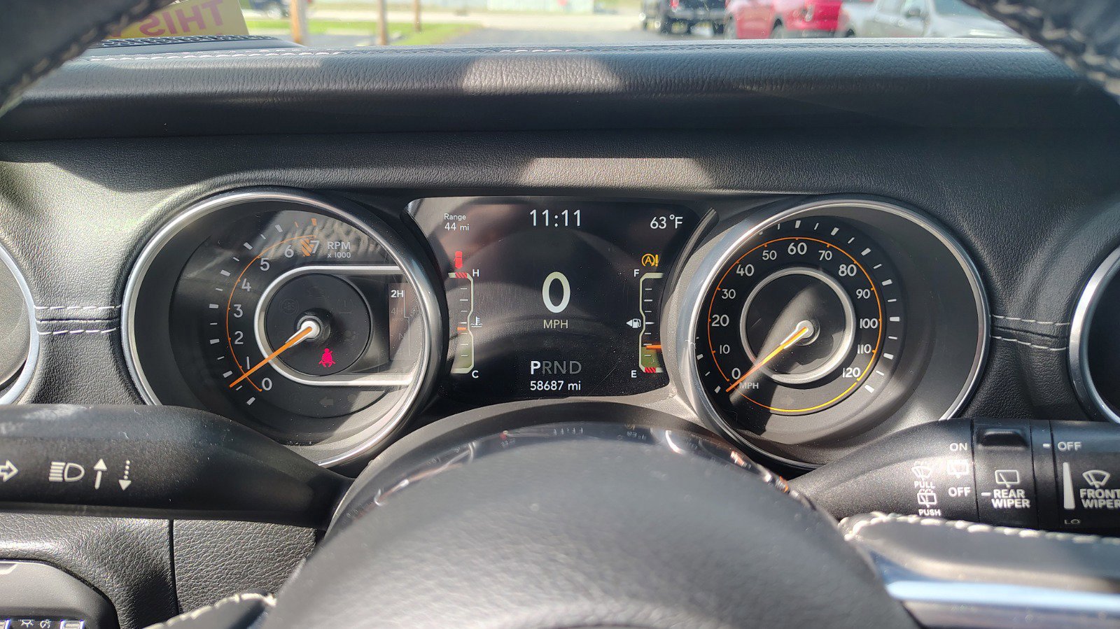 Used 2018 Jeep Wrangler Unlimited Sahara w/ Quick Order Package 24M Moab image 25