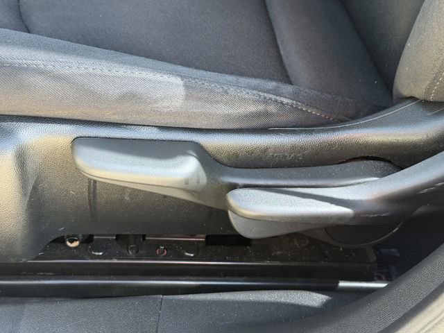 Used 2021 Chevrolet Malibu LS image 24