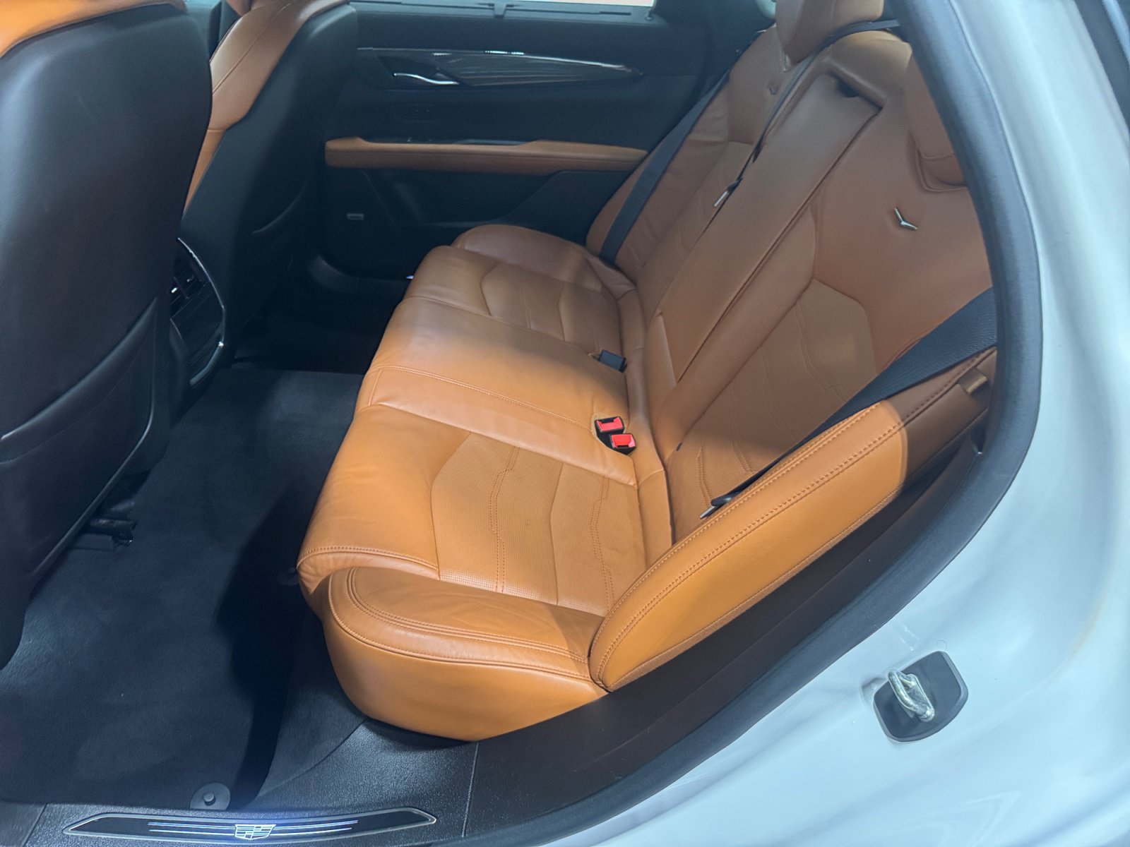 Used 2016 Cadillac CT6 Luxury AWD/4WD image 13