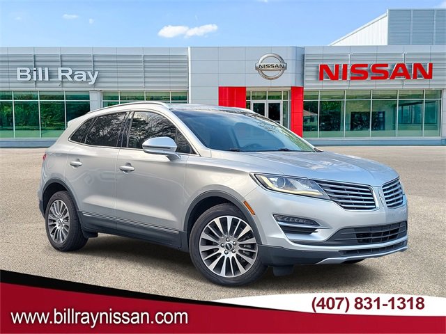 Used 2017 Lincoln MKC Reserve image 1