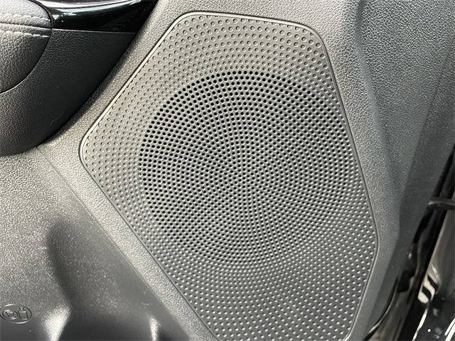 Certified 2022 Kia Niro EX image 16