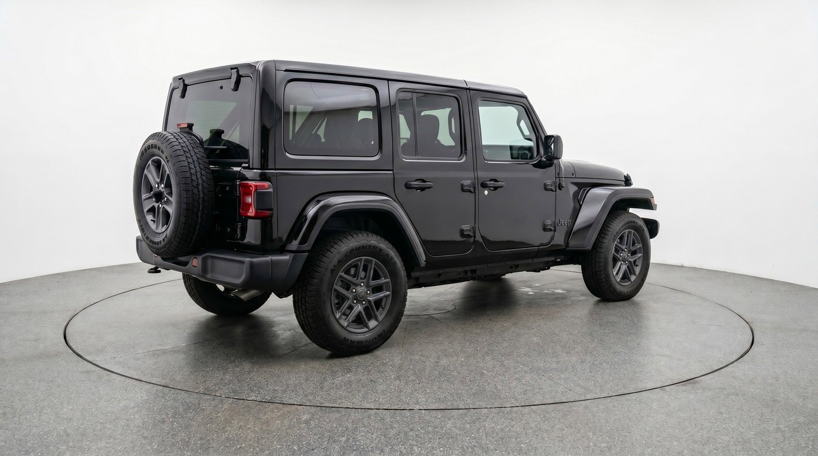 Used 2025 Jeep Wrangler Sport S AWD/4WD image 9