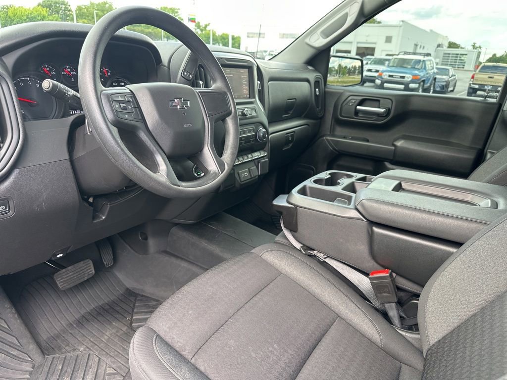 Used 2025 Chevrolet Silverado 1500 Custom Trail Boss w/ LPO, Dark Essentials Package AWD/4WD image 24