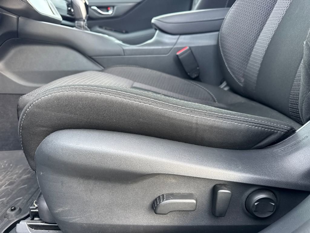 Used 2024 Subaru Outback Premium image 14