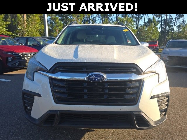 Used 2023 Subaru Ascent Limited w/ Technology Package image 2