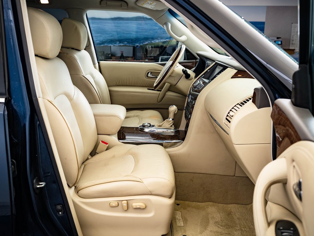 Used 2015 INFINITI QX80 4WD w/ Theater Package image 21