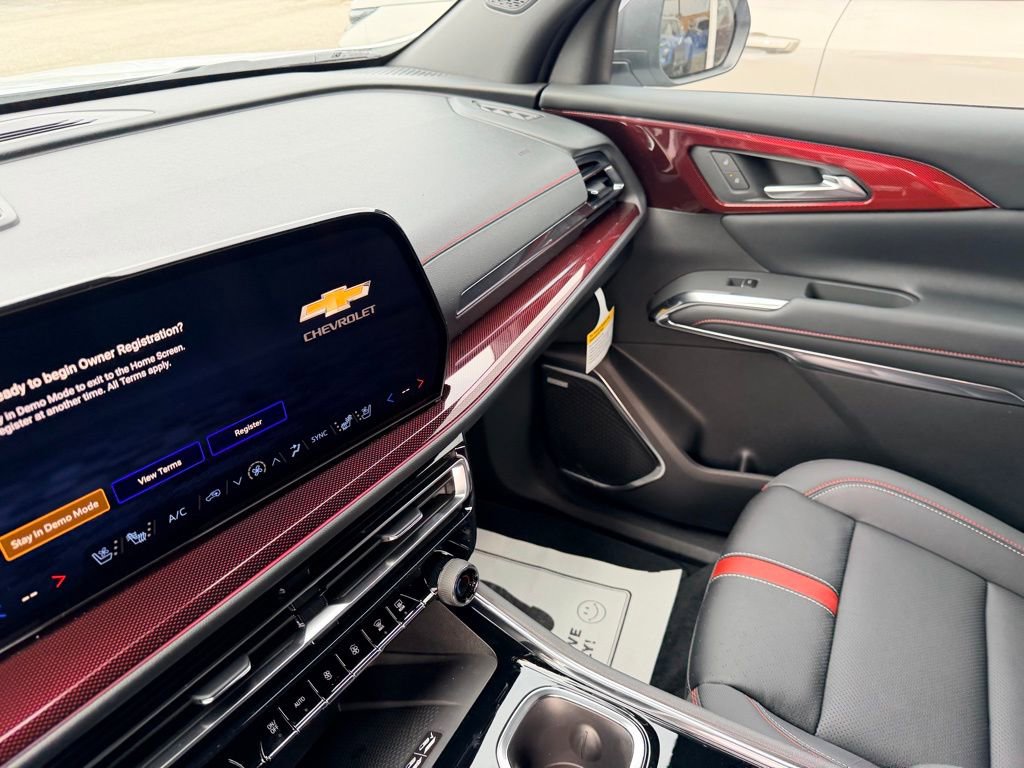 New 2026 Chevrolet Traverse RS w/ LPO, Floor Liner Package image 28