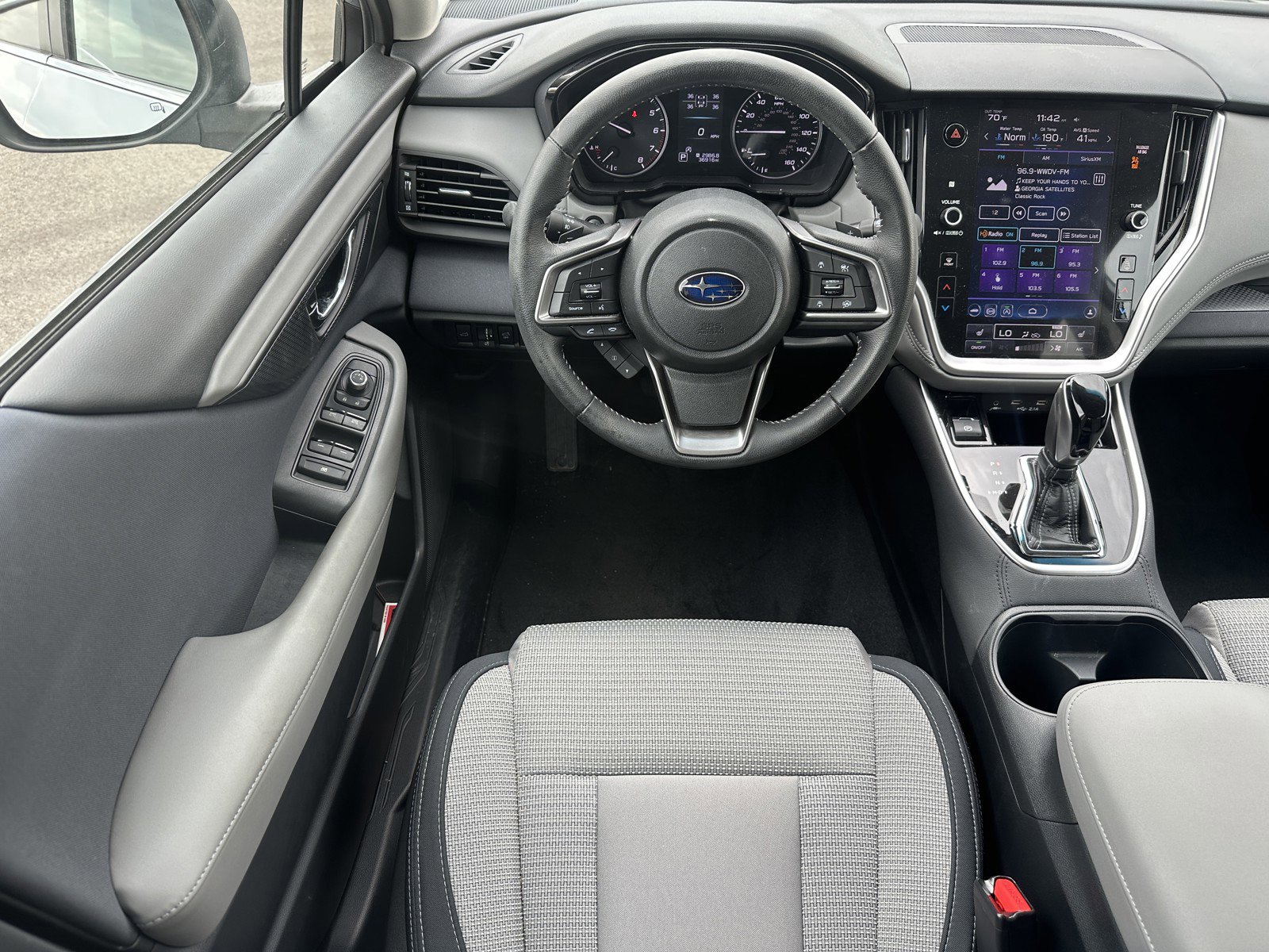 Used 2020 Subaru Outback Premium AWD/4WD image 21