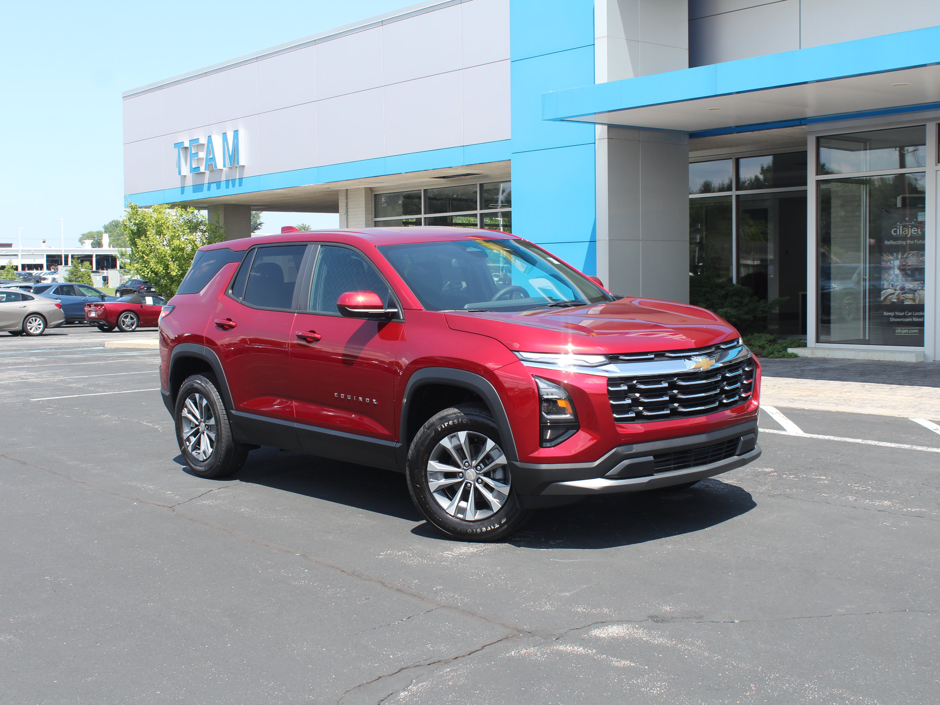 New 2027 Chevrolet Equinox LT FWD image 2