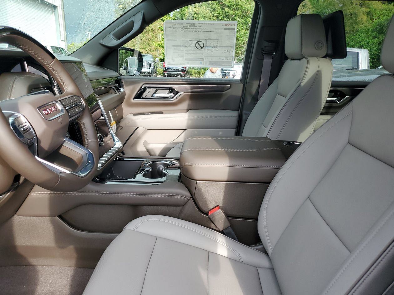 New 2026 GMC Yukon XL Elevation w/ Elevation Premium Package AWD/4WD image 19