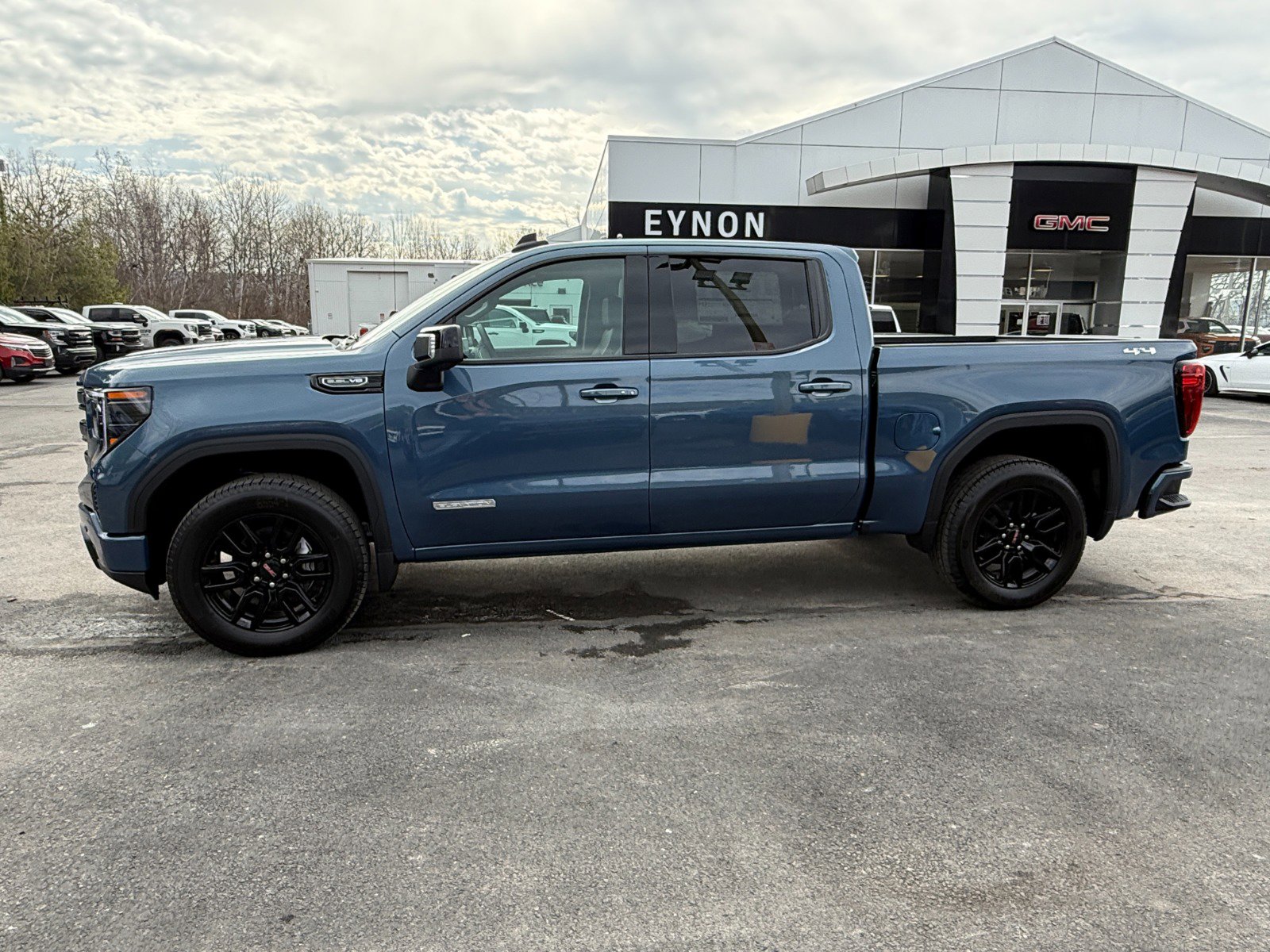 New 2026 GMC Sierra 1500 Elevation w/ Elevation Premium Package image 2