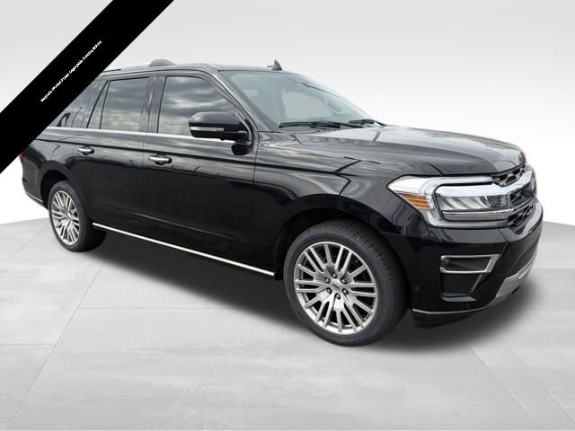 Used 2022 Ford Expedition Max Limited image 10
