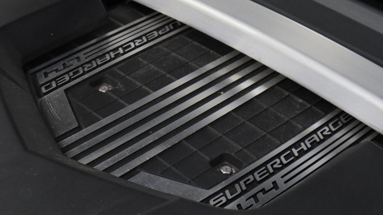 Used 2019 Cadillac CTS V w/ Luxury Package image 44