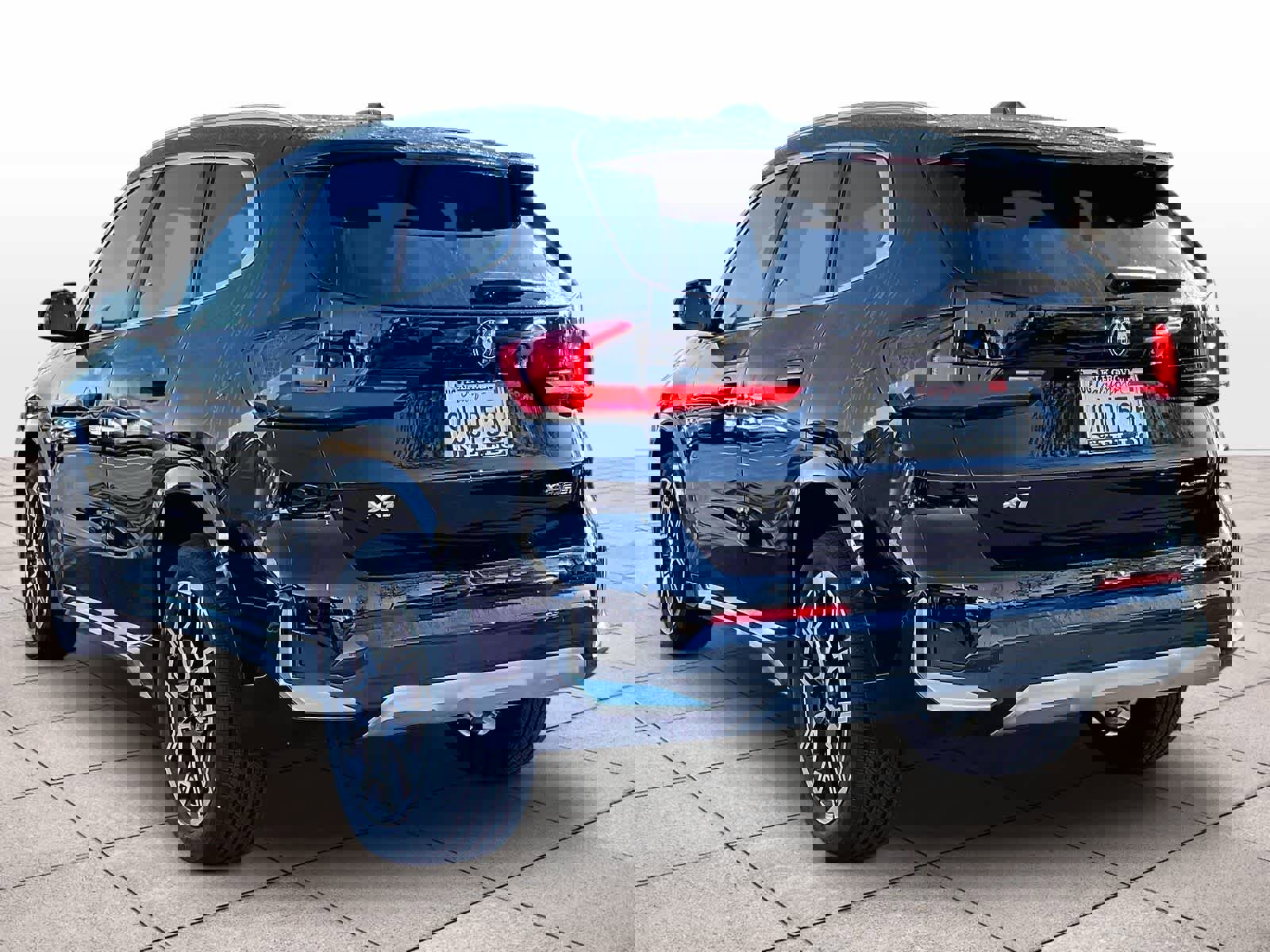 Used 2025 BMW X1 xDrive28i w/ Convenience Package image 13