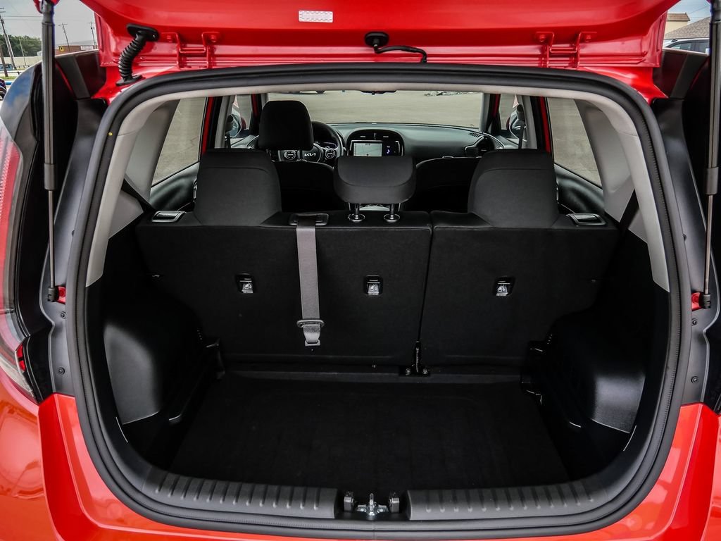 Used 2025 Kia Soul S FWD image 67