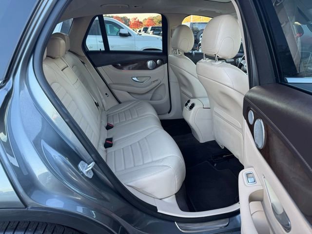 Used 2016 Mercedes-Benz GLC 300 image 9