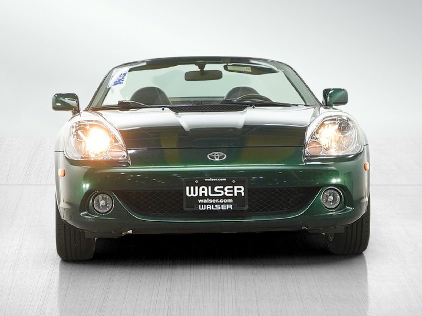 Used 2003 Toyota MR2 RWD image 8