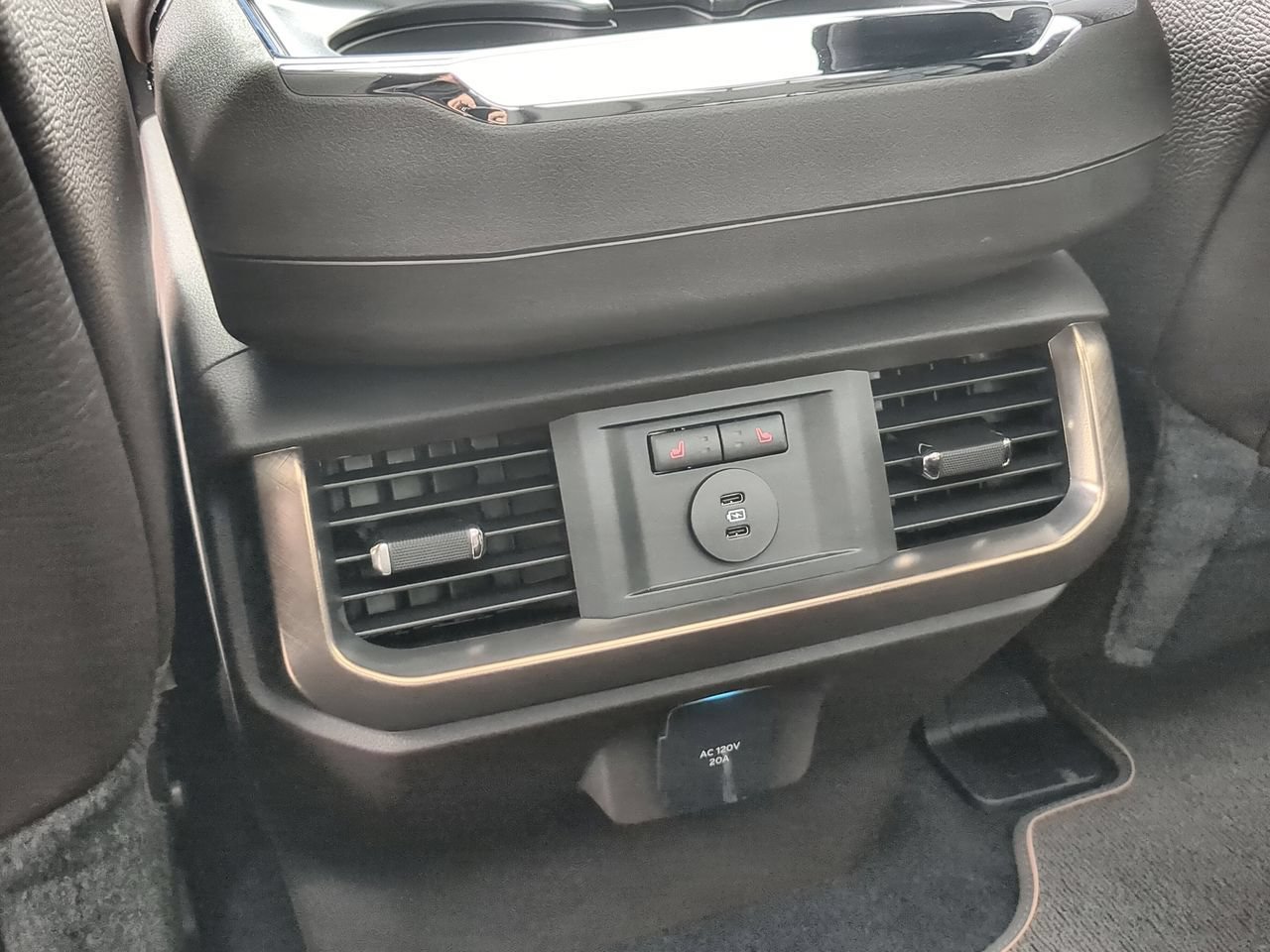 Used 2025 Ford F150 King Ranch AWD/4WD image 22