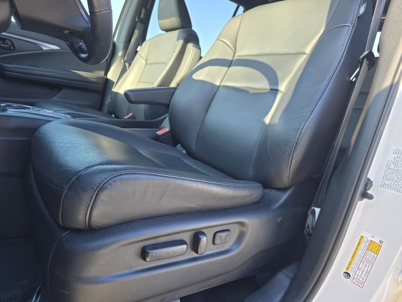 Certified 2023 Honda Passport EX-L image 26