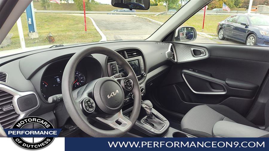 Used 2022 Kia Soul LX w/ Technology Package image 11