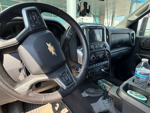 Used 2022 Chevrolet Silverado 2500 LT w/ Convenience Package AWD/4WD image 9