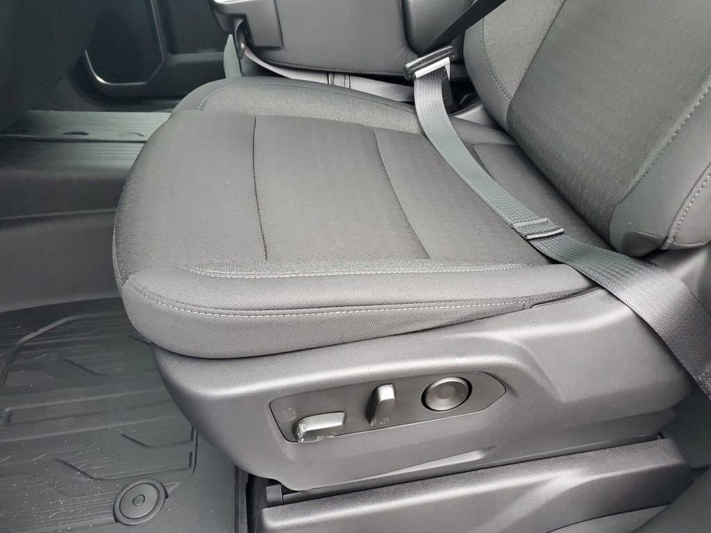 New 2026 GMC Sierra 1500 SLE w/ Preferred Package image 13