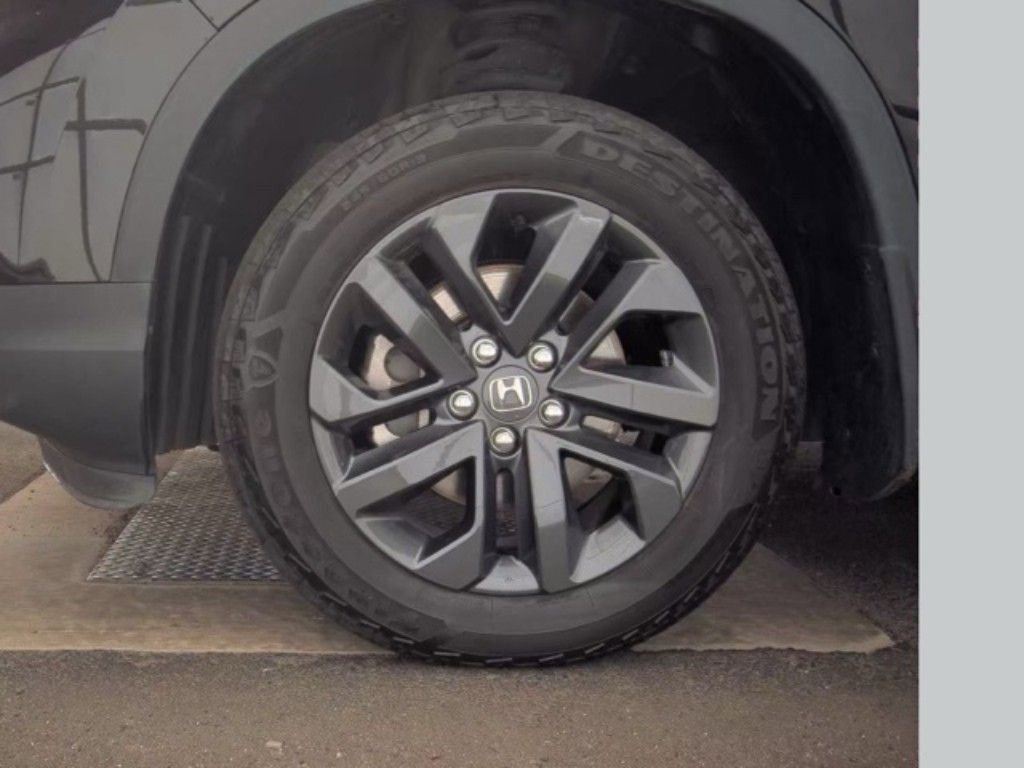 Used 2024 Honda Ridgeline Sport image 19