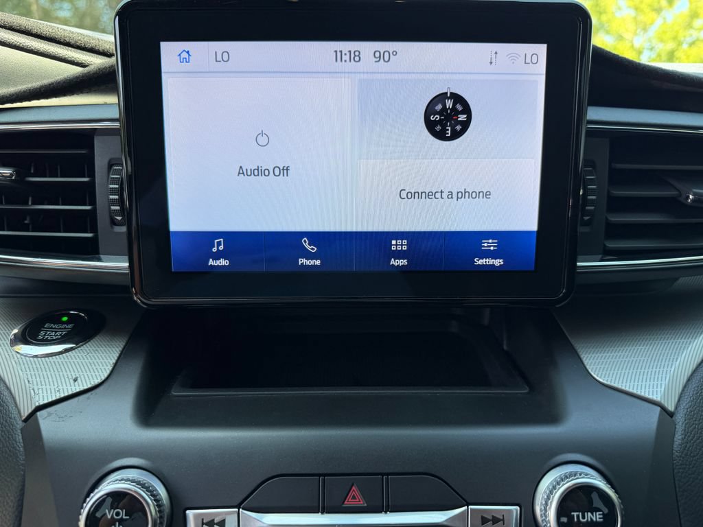 Used 2020 Ford Explorer XLT w/ Equipment Group 202A RWD image 26