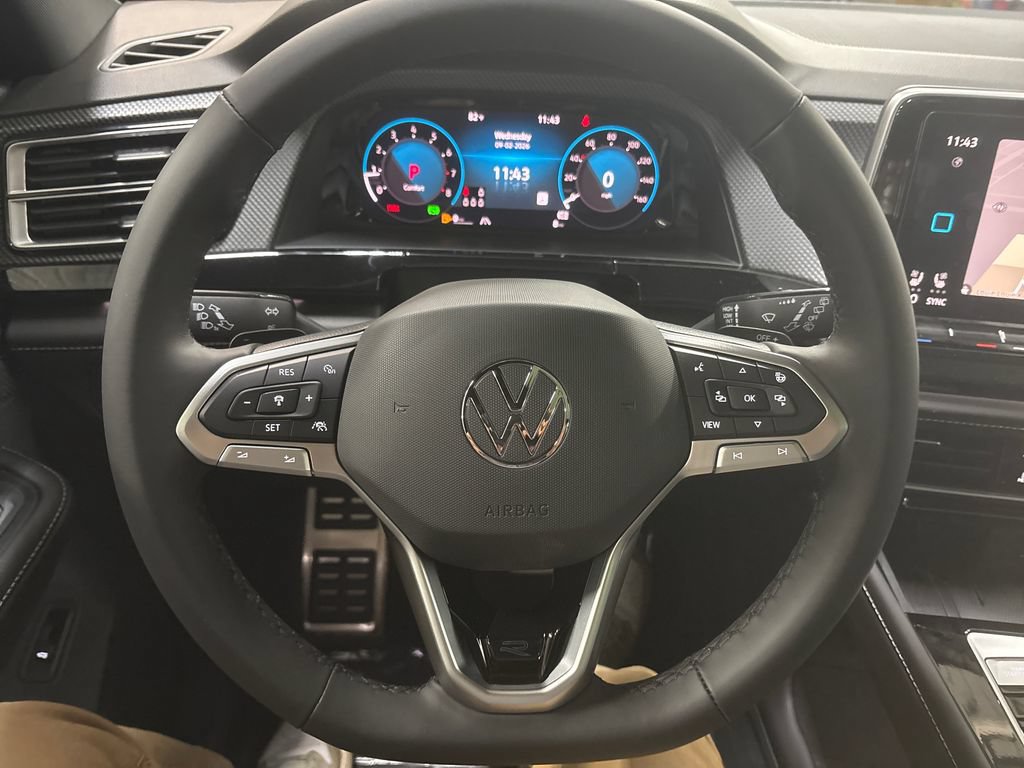 New 2026 Volkswagen Atlas Cross Sport SEL Premium R-Line AWD/4WD image 16