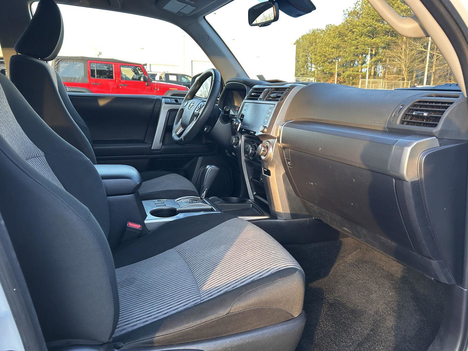 Used 2024 Toyota 4Runner SR5 image 23