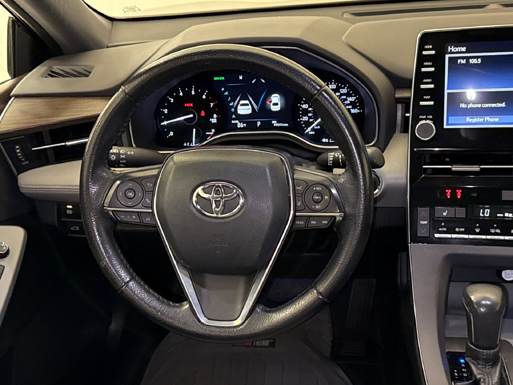 Used 2020 Toyota Avalon XLE FWD image 13