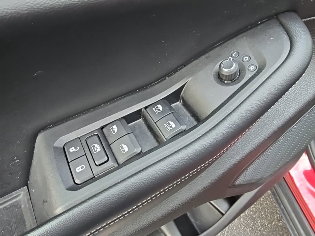 Used 2024 Jeep Grand Cherokee Limited AWD/4WD image 8