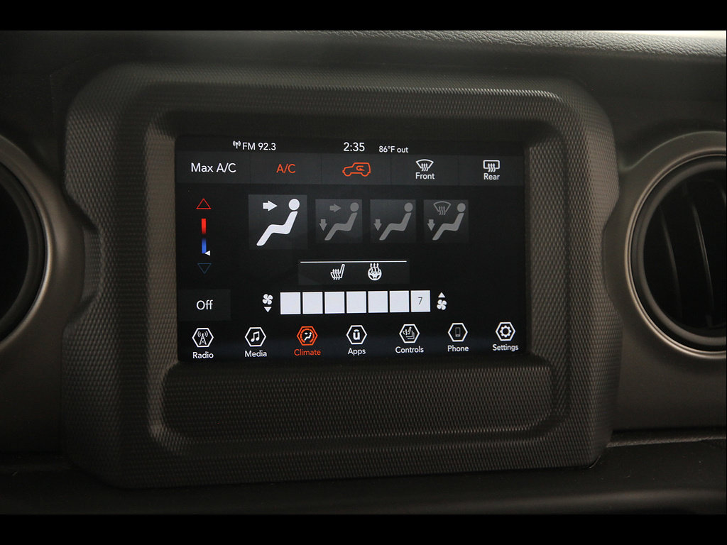 Used 2022 Jeep Wrangler Unlimited Sport AWD/4WD image 11