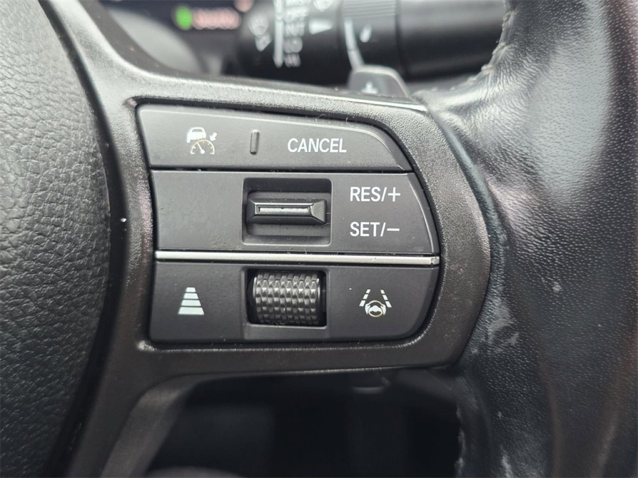 Used 2024 Honda Accord Sport image 32