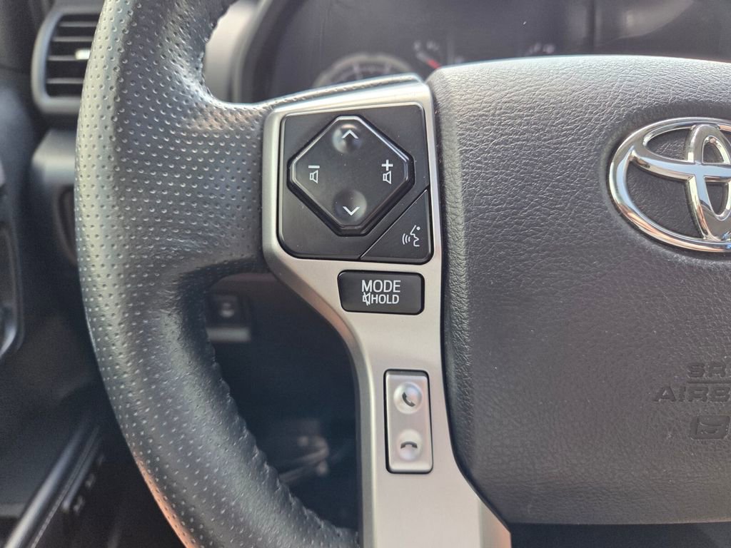 Used 2023 Toyota 4Runner Limited image 29