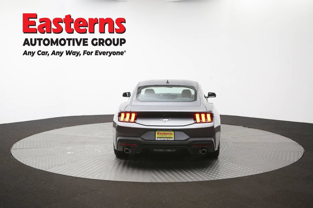 Used 2025 Ford Mustang Coupe RWD image 36