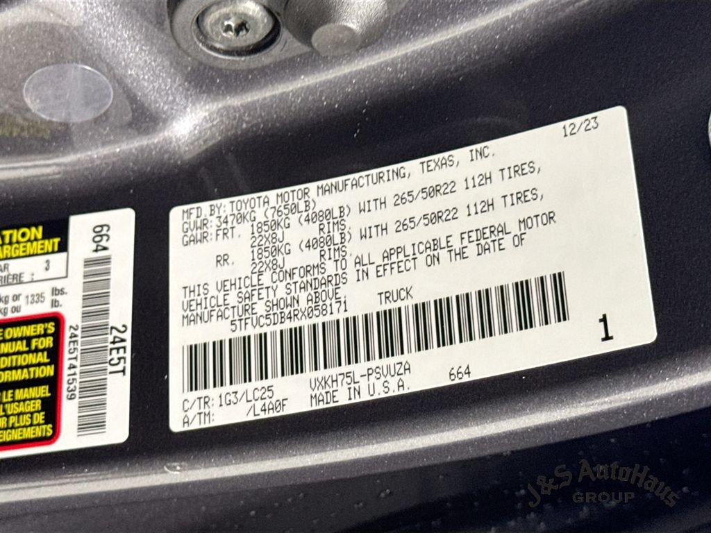 Used 2024 Toyota Tundra Capstone AWD/4WD image 40