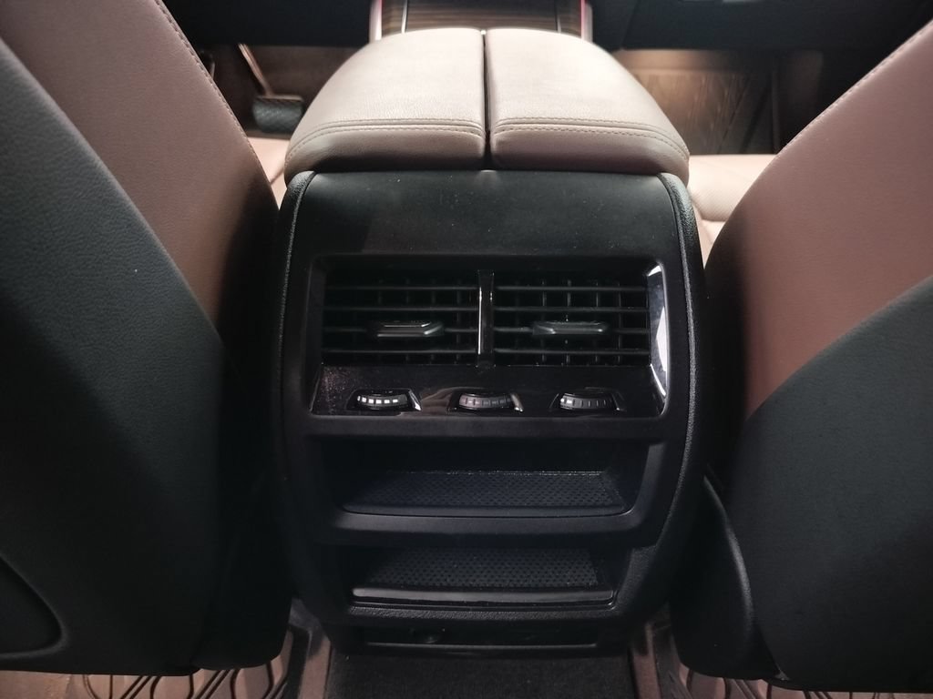 Certified 2024 BMW X5 xDrive40i w/ Premium Package AWD/4WD image 19