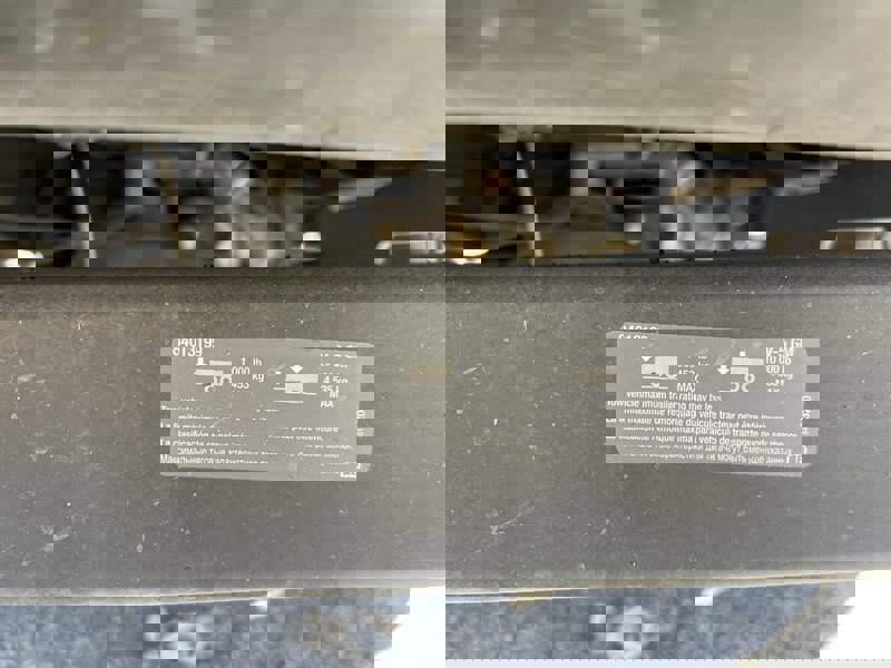 Used 2020 Chevrolet Express 3500 w/ Driver Convenience Package image 24