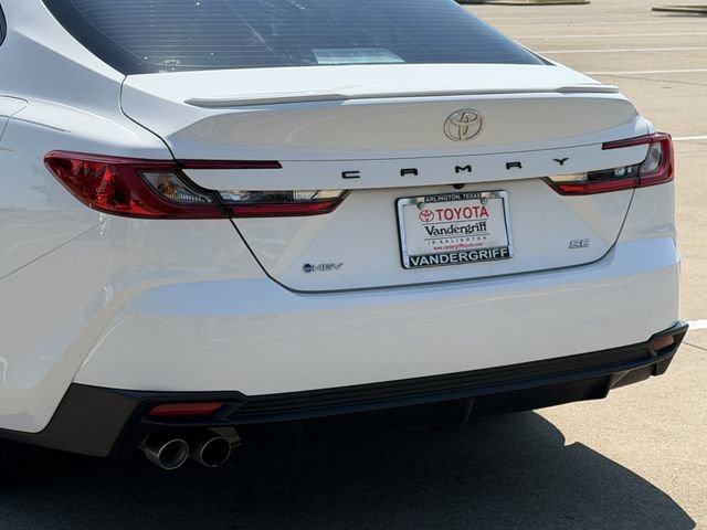 Certified 2025 Toyota Camry SE FWD image 6