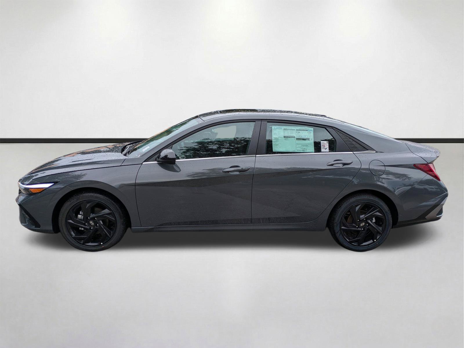 New 2026 Hyundai Elantra SEL Sport Premium FWD image 7