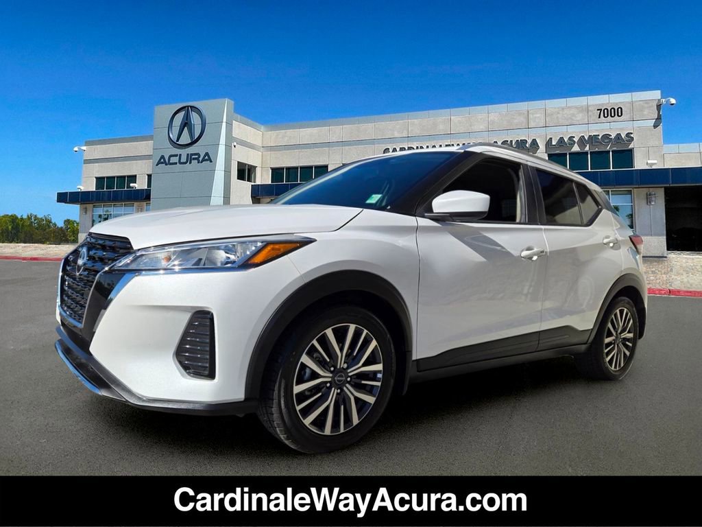 Used 2024 Nissan Kicks SV FWD image 2