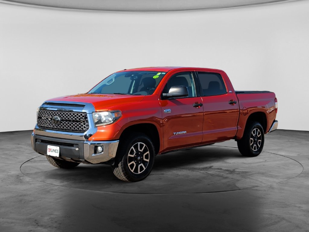 Used 2018 Toyota Tundra SR5 w/ SR5 Upgrade Package AWD/4WD image 3