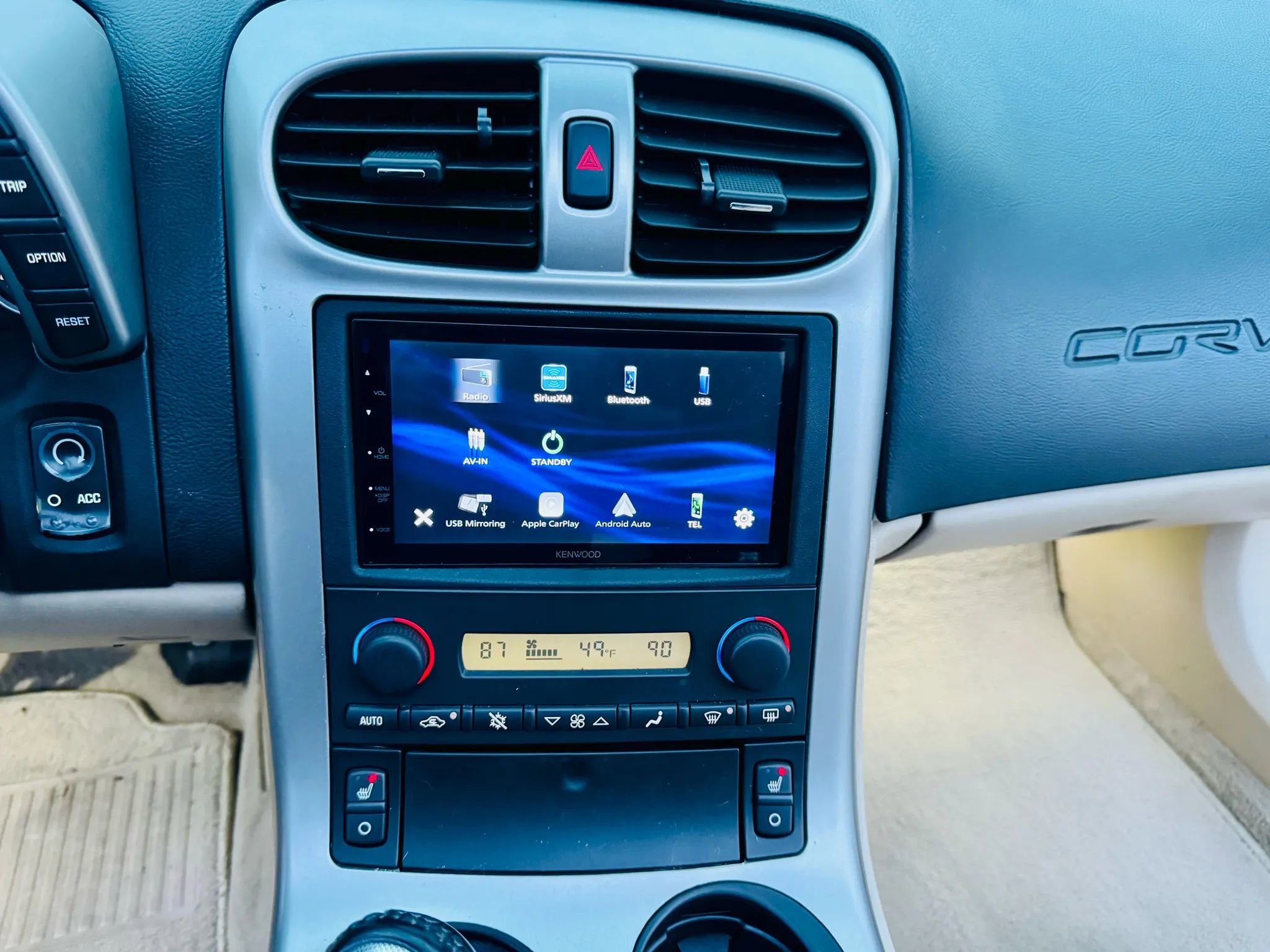 Used 2005 Chevrolet Corvette Coupe w/ Preferred Equipment Group image 56