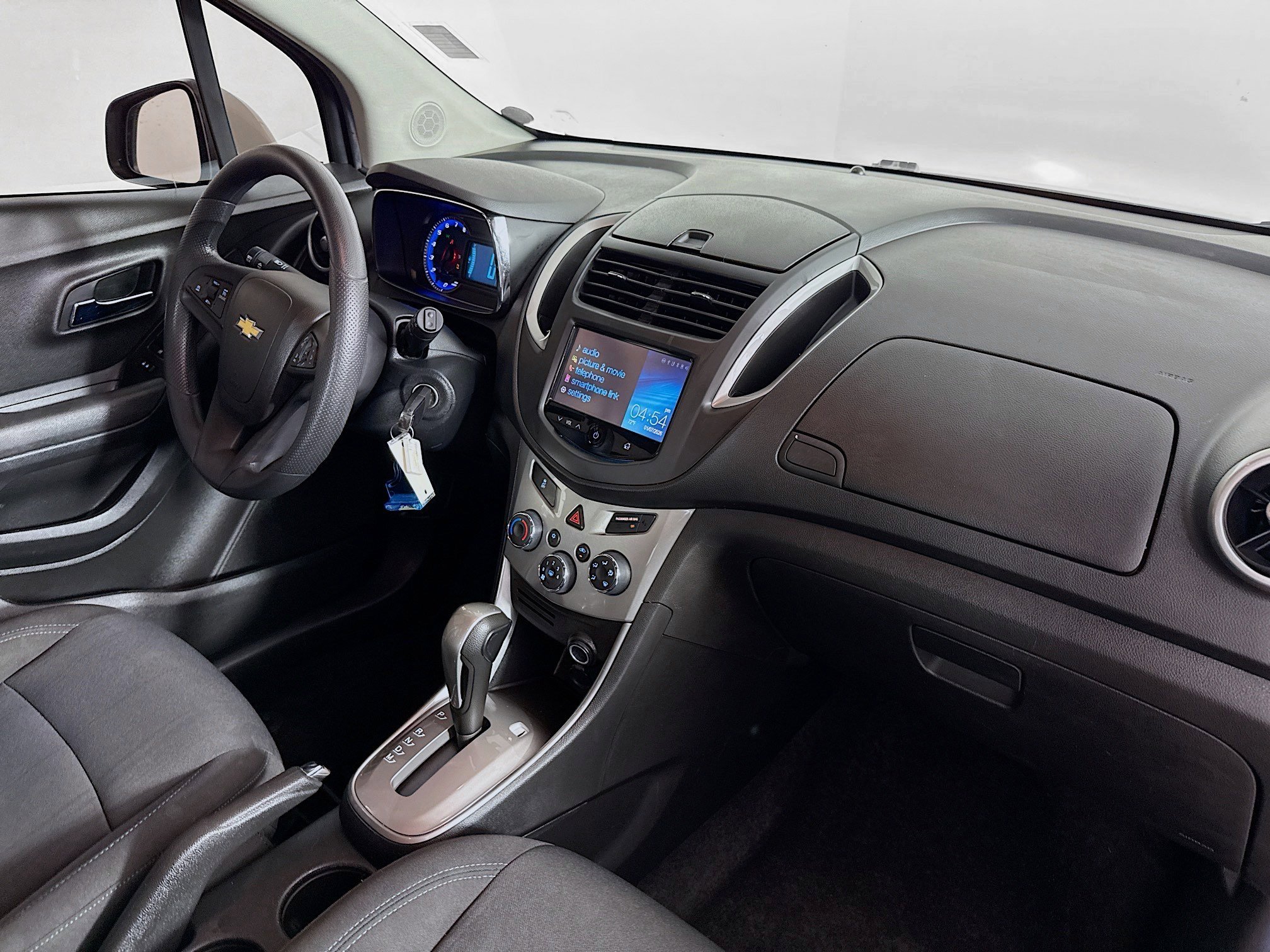 Used 2016 Chevrolet Trax LT image 34