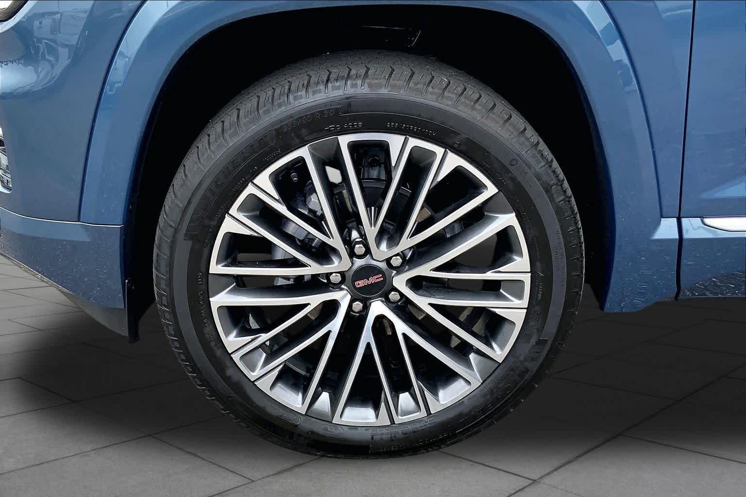 Used 2026 GMC Terrain Denali AWD/4WD image 11