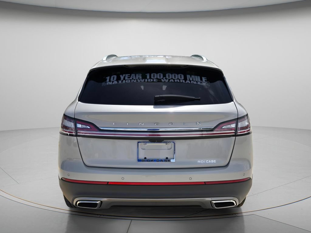 Used 2023 Lincoln Nautilus AWD w/ Premium Package image 5