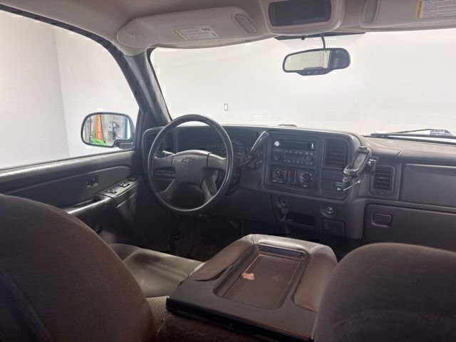 Used 2004 Chevrolet Silverado 1500 LS RWD image 22