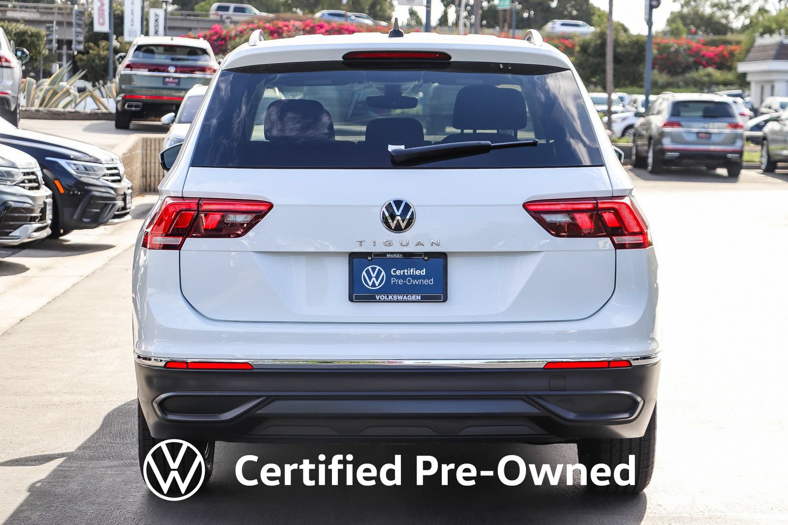 Used 2024 Volkswagen Tiguan S FWD image 8